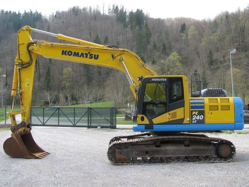Komatsu PC 240 NLC-10 TOP stroj - Kāpurķēžu ekskavators: foto 3 Komatsu PC 240 NLC-10 TOP stroj - Kāpurķēžu ekskavators: foto 3