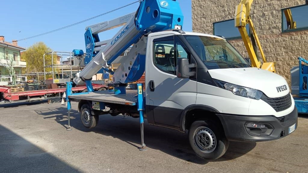 Socage 20d  - Autopacēlājs: foto 1 Socage 20d  - Autopacēlājs: foto 1