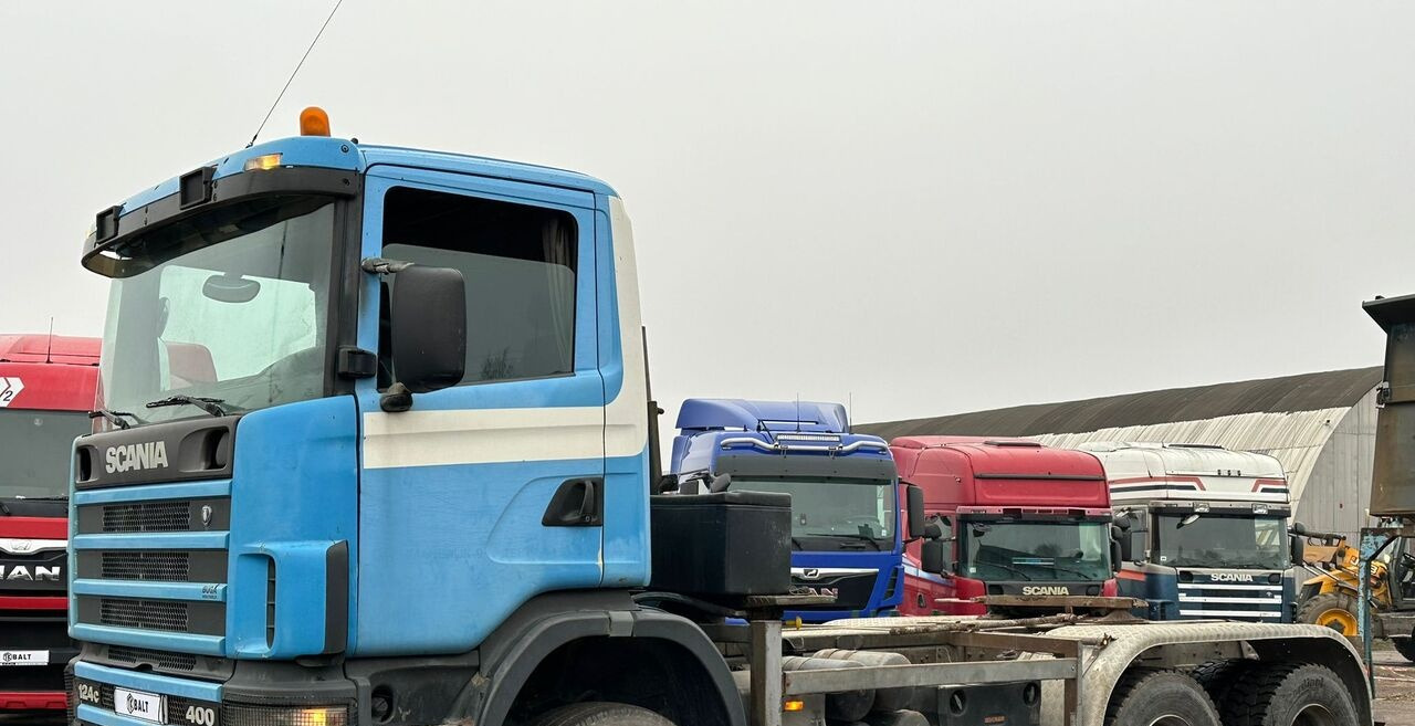 Scania 124C 6x6 steel - Vilcējs: foto 2 Scania 124C 6x6 steel - Vilcējs: foto 2