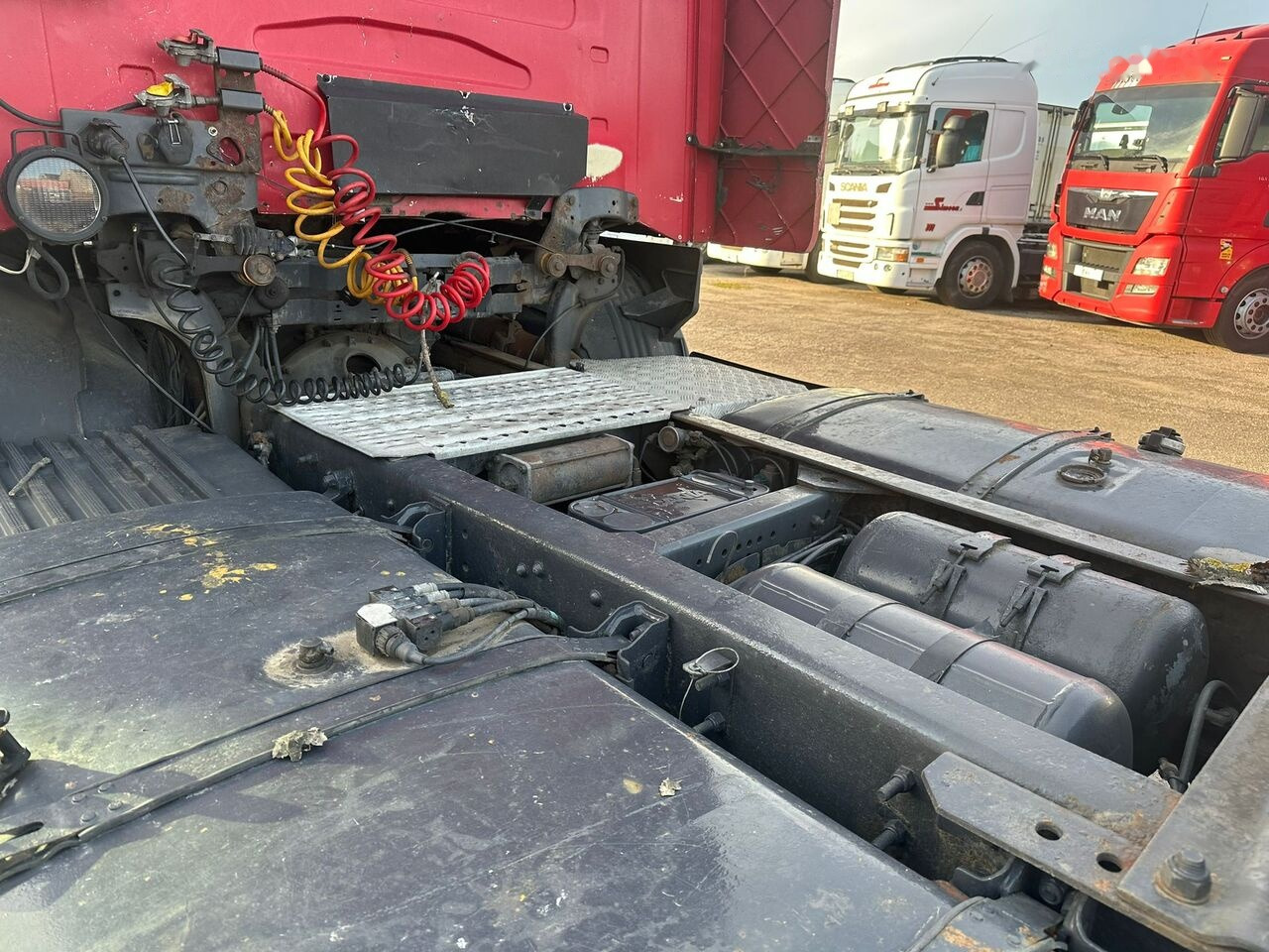 Vilcējs Scania R124: foto 6