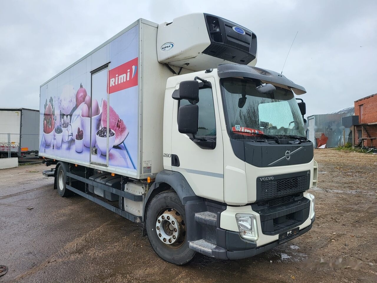 Volvo FL 280 - Kravas automašīna refrižerators: foto 1 Volvo FL 280 - Kravas automašīna refrižerators: foto 1