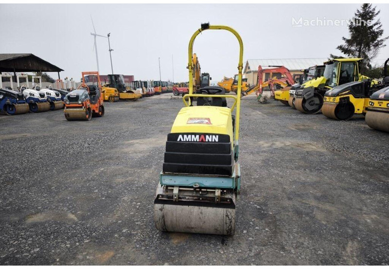 Ammann AV-12-2 - Mini road roller - Veltnis: foto 3 Ammann AV-12-2 - Mini road roller - Veltnis: foto 3