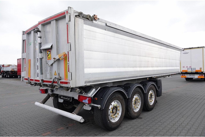 Benalu WYWROTKA / 26 m3 / ALUMINIOWA / OŚ PODNOSZONA / WAGA: 5 000 KG / - Puspiekabe pašizgāzējs: foto 5 Benalu WYWROTKA / 26 m3 / ALUMINIOWA / OŚ PODNOSZONA / WAGA: 5 000 KG / - Puspiekabe pašizgāzējs: foto 5