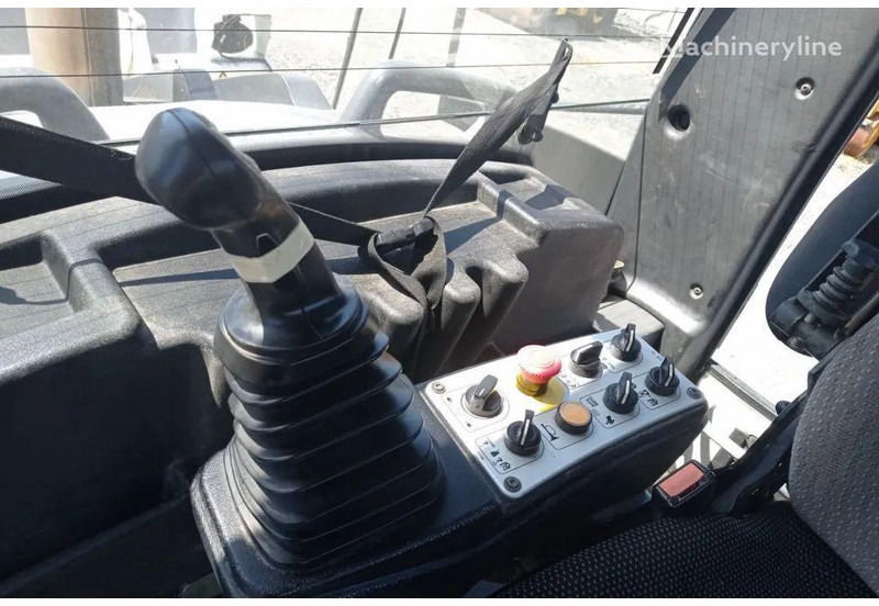 Veltnis Bomag BW 154 AP: foto 15