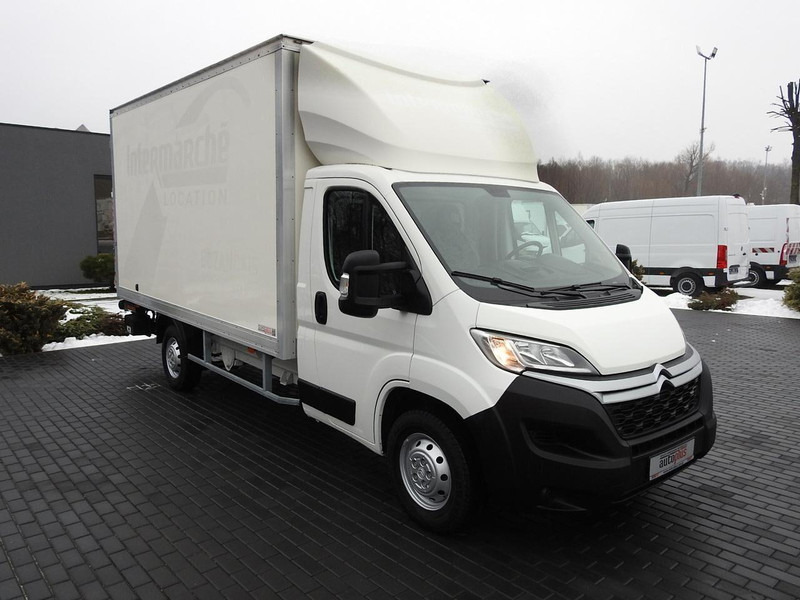 Citroën JUMPER KONTENER WINDA 8 PALET TEMPOMAT NAWIGACJA KLIMATYZACJA 1 - Kravas automašīna ar slēgto virsbūvi: foto 4 Citroën JUMPER KONTENER WINDA 8 PALET TEMPOMAT NAWIGACJA KLIMATYZACJA 1 - Kravas automašīna ar slēgto virsbūvi: foto 4