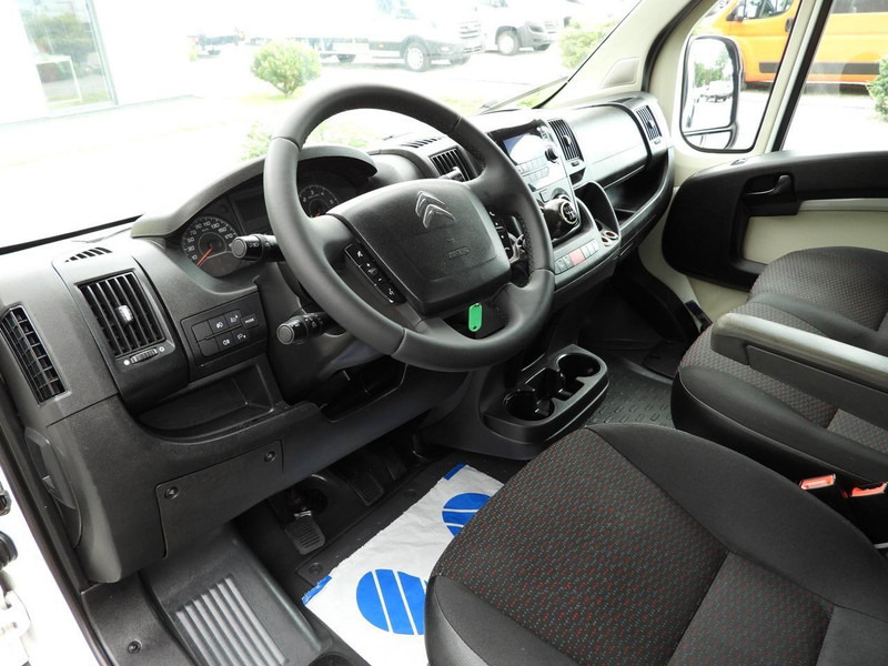 Citroën JUMPER SKRZYNIA PODWÓJNA KABINA DOKA 7 MIEJSC TEMPOMAT KLIMATYZ - Automašīna ar kravas platformu, Kravas-pasažieru furgons: foto 2 Citroën JUMPER SKRZYNIA PODWÓJNA KABINA DOKA 7 MIEJSC TEMPOMAT KLIMATYZ - Automašīna ar kravas platformu, Kravas-pasažieru furgons: foto 2
