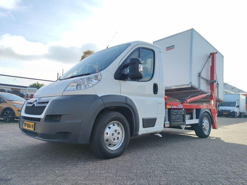 Citroën Jumper - Būvgružu konteineru vedējs: foto 4 Citroën Jumper - Būvgružu konteineru vedējs: foto 4