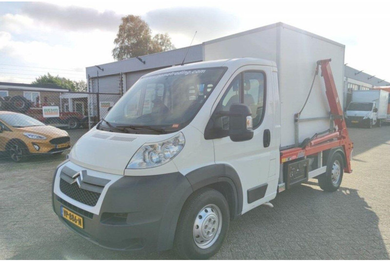 Citroën Jumper - Būvgružu konteineru vedējs: foto 3 Citroën Jumper - Būvgružu konteineru vedējs: foto 3