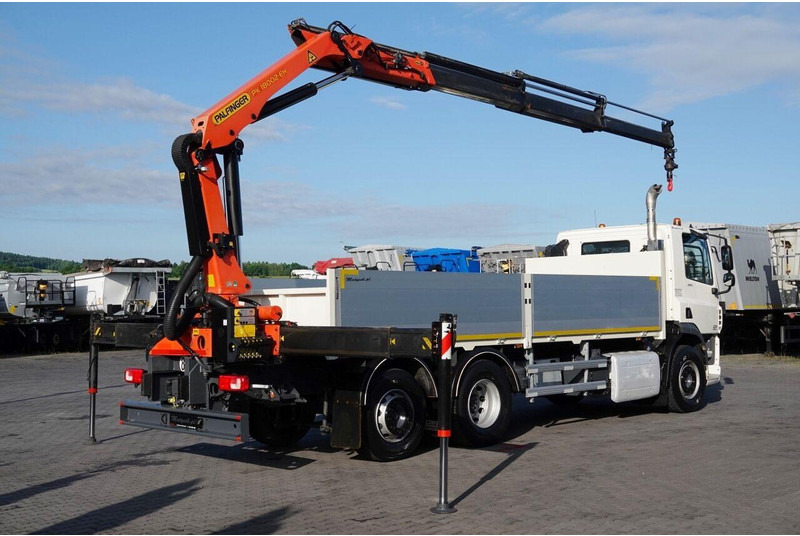 DAF CF 370 / 6x2 / SKRZYNIOWY - paka: 6,4 m / + HDS PALFINGER PK 180 - Bortu kravas automašīna/ Platforma, Kravas auto ar manipulatoru: foto 4 DAF CF 370 / 6x2 / SKRZYNIOWY - paka: 6,4 m / + HDS PALFINGER PK 180 - Bortu kravas automašīna/ Platforma, Kravas auto ar manipulatoru: foto 4