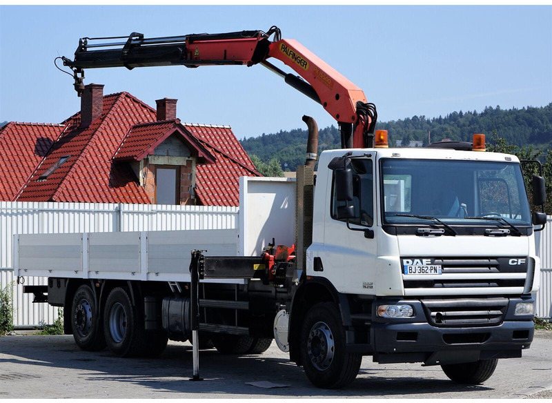 DAF CF 75.310 - Bortu kravas automašīna/ Platforma, Kravas auto ar manipulatoru: foto 1 DAF CF 75.310 - Bortu kravas automašīna/ Platforma, Kravas auto ar manipulatoru: foto 1
