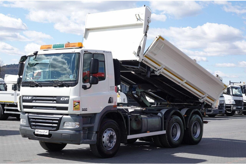 DAF CF 85.410 / 6X4 / WYWROTKA 2 STR / BORDMATIC / HYDROBURTA / MANU - Kravas automašīna pašizgāzējs: foto 1 DAF CF 85.410 / 6X4 / WYWROTKA 2 STR / BORDMATIC / HYDROBURTA / MANU - Kravas automašīna pašizgāzējs: foto 1