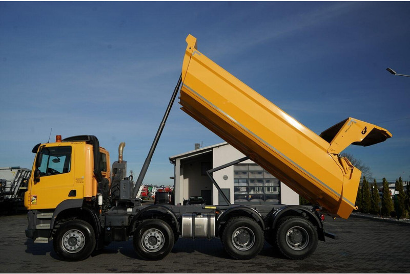 DAF CF 85.410 / 8x4 / WYWROTKA TYLNOZSYPOWA / HYDROKLAPA / OPONY 1 - Kravas automašīna pašizgāzējs: foto 5 DAF CF 85.410 / 8x4 / WYWROTKA TYLNOZSYPOWA / HYDROKLAPA / OPONY 1 - Kravas automašīna pašizgāzējs: foto 5