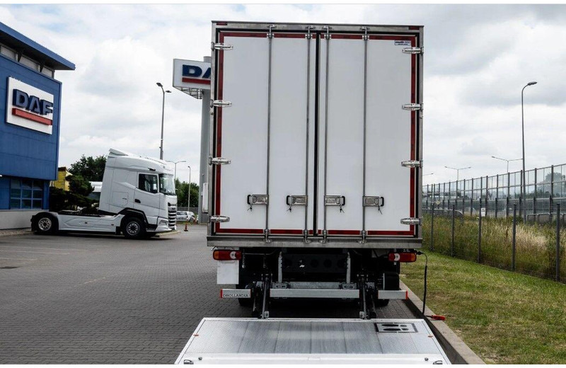 DAF LF 260 Koffer + Tail Lift - Kravas automašīna ar slēgto virsbūvi: foto 5 DAF LF 260 Koffer + Tail Lift - Kravas automašīna ar slēgto virsbūvi: foto 5