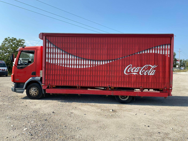 DAF LF 45.180 Pritsche + Plane - Kravas automašīna ar slēgto virsbūvi: foto 4 DAF LF 45.180 Pritsche + Plane - Kravas automašīna ar slēgto virsbūvi: foto 4