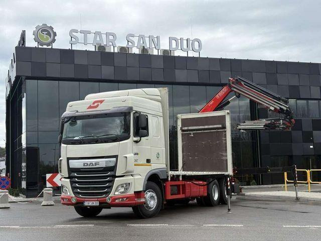DAF XF 440 6x2 Fassi F365 FLY JIBCranePallet Grippe - Bortu kravas automašīna/ Platforma, Kravas auto ar manipulatoru: foto 1 DAF XF 440 6x2 Fassi F365 FLY JIBCranePallet Grippe - Bortu kravas automašīna/ Platforma, Kravas auto ar manipulatoru: foto 1
