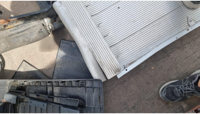 Dhollandia DHLM41 Full Taillift - 750 Kg - Kravas lifts - Kravas automašīna: foto 4 Dhollandia DHLM41 Full Taillift - 750 Kg - Kravas lifts - Kravas automašīna: foto 4