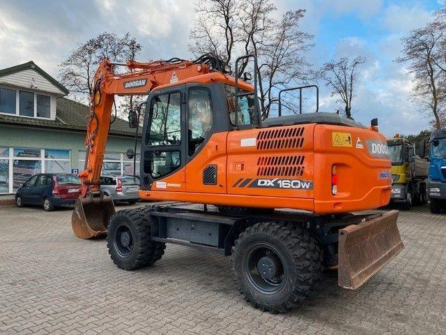 Doosan DX 160 W-3 - Riteņu ekskavators: foto 4 Doosan DX 160 W-3 - Riteņu ekskavators: foto 4
