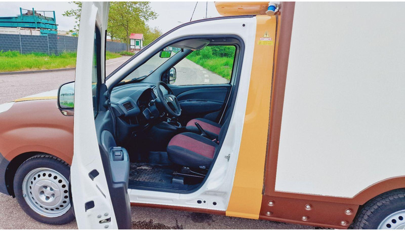 Komercauto refrižerators Fiat Doblò: foto 16