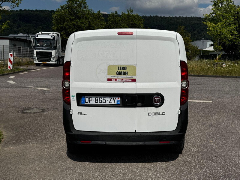 Fiat Doblò - Furgons ar slēgtā virsbūve: foto 5 Fiat Doblò - Furgons ar slēgtā virsbūve: foto 5