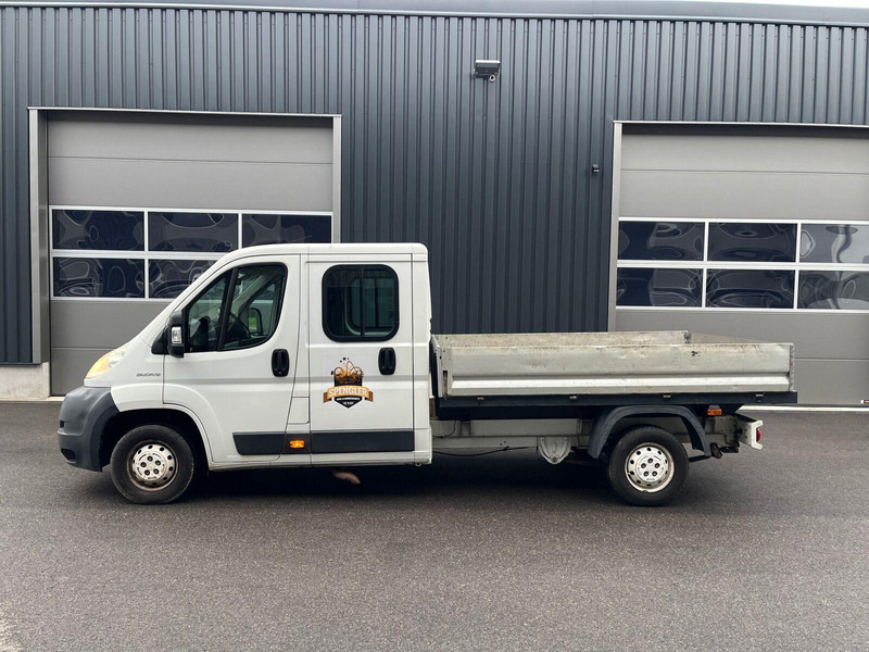 Fiat Ducato 2.3 Doka platós - Automašīna ar kravas platformu, Kravas-pasažieru furgons: foto 2 Fiat Ducato 2.3 Doka platós - Automašīna ar kravas platformu, Kravas-pasažieru furgons: foto 2