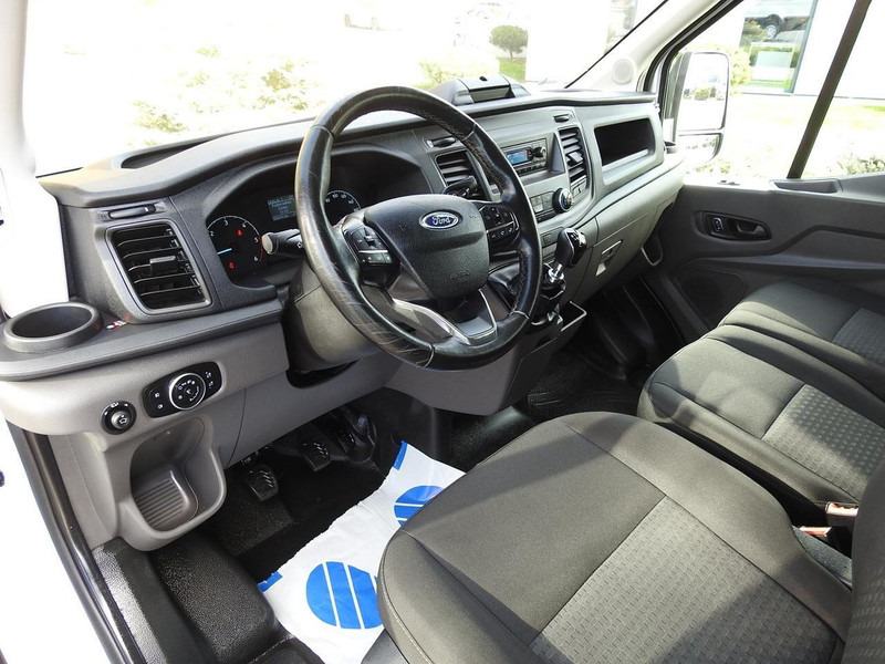 Ford TRANSIT FURGON BRYGADÓWKA 6 MIEJSCA TEMPOMAT KLIMATYZACJA LEDY - Mikroautobuss, Pasažieru furgons: foto 2 Ford TRANSIT FURGON BRYGADÓWKA 6 MIEJSCA TEMPOMAT KLIMATYZACJA LEDY - Mikroautobuss, Pasažieru furgons: foto 2