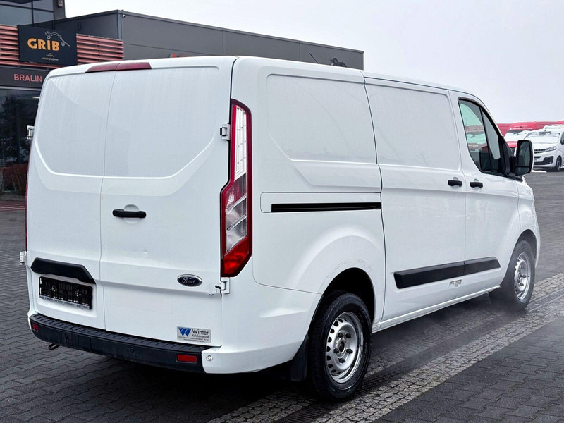 Ford Transit Custom Chłodnia Izoterma 230V LIFT - Komercauto refrižerators: foto 5 Ford Transit Custom Chłodnia Izoterma 230V LIFT - Komercauto refrižerators: foto 5