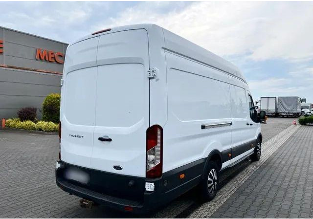 Ford Transit Jumbo L4H3 Maxi Max Long Furgon Blaszak Salon PL - Furgons ar slēgtā virsbūve: foto 4 Ford Transit Jumbo L4H3 Maxi Max Long Furgon Blaszak Salon PL - Furgons ar slēgtā virsbūve: foto 4