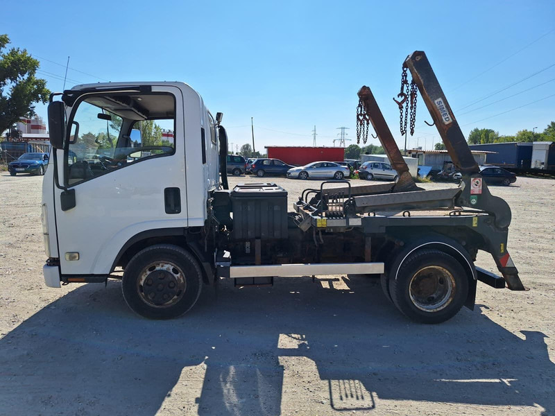 Isuzu 4X4 - container transport - Būvgružu konteineru vedējs: foto 5 Isuzu 4X4 - container transport - Būvgružu konteineru vedējs: foto 5