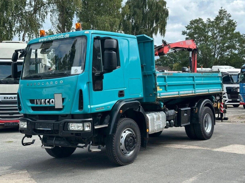 Iveco 150E25 4x4 Tipper + Crane FASSI F70A.0.22 - Kravas automašīna pašizgāzējs, Kravas auto ar manipulatoru: foto 1 Iveco 150E25 4x4 Tipper + Crane FASSI F70A.0.22 - Kravas automašīna pašizgāzējs, Kravas auto ar manipulatoru: foto 1