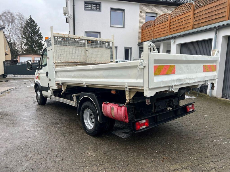 Iveco 70C17 3 way tipper - Kravas automašīna pašizgāzējs: foto 2 Iveco 70C17 3 way tipper - Kravas automašīna pašizgāzējs: foto 2