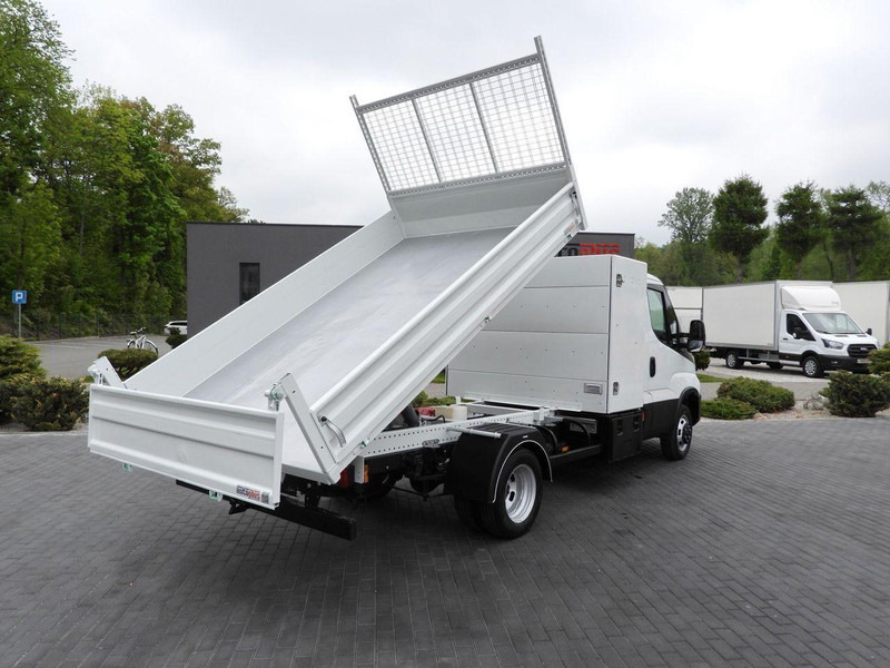 Iveco DAILY 35C14 - Komercauto pašizgāzējs: foto 3 Iveco DAILY 35C14 - Komercauto pašizgāzējs: foto 3