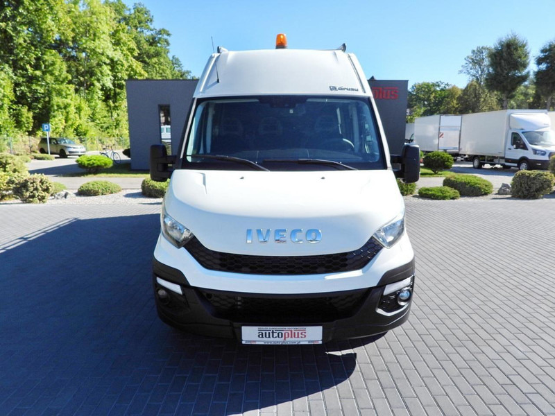 Iveco DAILY 35C17 FURGON BRYGADÓWKA 6 MIEJSC TEMPOMAT BLIŹNIACZE KOŁA - Furgons ar slēgtā virsbūve: foto 5 Iveco DAILY 35C17 FURGON BRYGADÓWKA 6 MIEJSC TEMPOMAT BLIŹNIACZE KOŁA - Furgons ar slēgtā virsbūve: foto 5