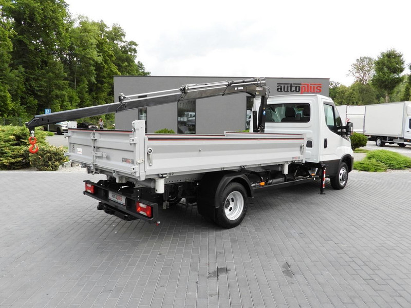 Iveco DAILY 35C18 WYWROTKA TROJSTRONNA HDS 3 MIEJSCA TEMPOMAT LEDY AUT - Komercauto pašizgāzējs: foto 3 Iveco DAILY 35C18 WYWROTKA TROJSTRONNA HDS 3 MIEJSCA TEMPOMAT LEDY AUT - Komercauto pašizgāzējs: foto 3
