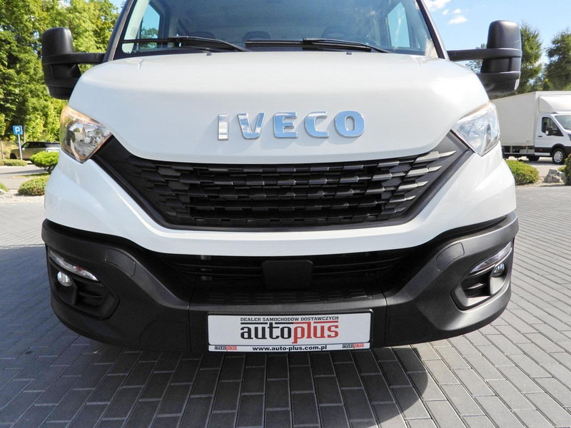 Automašīna ar kravas platformu, Kravas-pasažieru furgons Iveco DAILY 35S14 SKRZYNIA PODWÓJNA KABINA DOKA 7 MIEJSC TEMPOMAT KLIM: foto 14