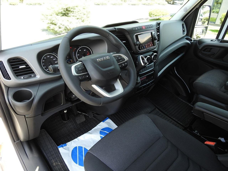Iveco DAILY 35S18 NOWY PLANDEKA 8 PALET TEMPOMAT NAWIGACJA LEDY AUTOMA - Furgons ar tentu: foto 2 Iveco DAILY 35S18 NOWY PLANDEKA 8 PALET TEMPOMAT NAWIGACJA LEDY AUTOMA - Furgons ar tentu: foto 2