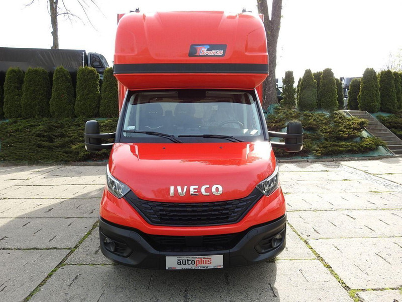 Iveco DAILY 35S18 PLANDEKA 10 PALET WEBASTO KLIMATYZACJA TEMPOMAT LEDY - Kravas automašīna ar slēgto virsbūvi: foto 5 Iveco DAILY 35S18 PLANDEKA 10 PALET WEBASTO KLIMATYZACJA TEMPOMAT LEDY - Kravas automašīna ar slēgto virsbūvi: foto 5