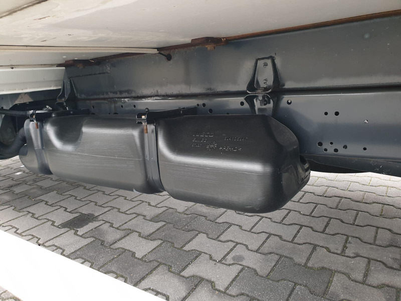 Komercauto refrižerators Iveco DAILY 60C15 60-150 TWO-CHAMBER REFRIGERATOR CONTAINER ISOTHERM F: foto 18