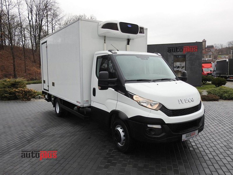 Iveco DAILY 70C17 CHŁODNIA 0*C WINDA 9 PALET ZASILANIE 230V TEMPOMAT K - Komercauto refrižerators: foto 1 Iveco DAILY 70C17 CHŁODNIA 0*C WINDA 9 PALET ZASILANIE 230V TEMPOMAT K - Komercauto refrižerators: foto 1