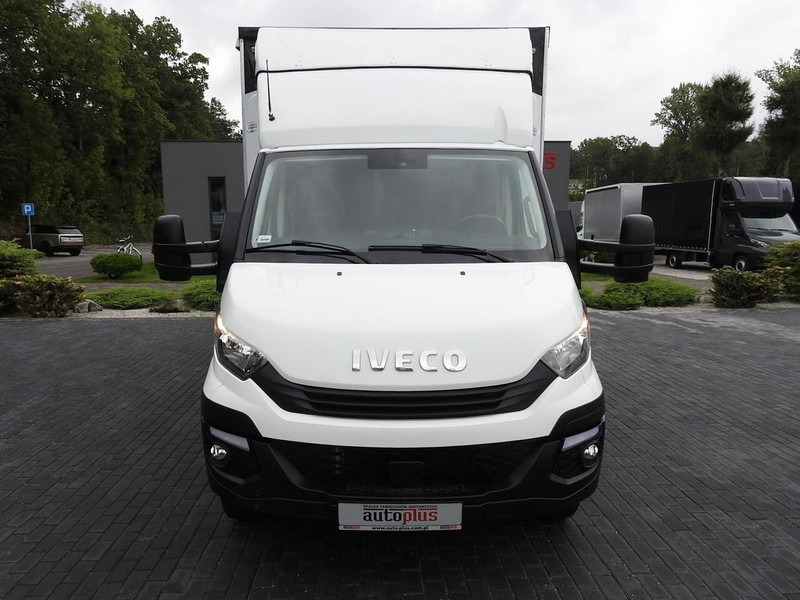 Iveco DAILY 70C18 PLANDEKA WINDA 12 PALET WEBASTO TEMPOMAT BLIŹNIACZE - Kravas automašīna ar slēgto virsbūvi: foto 5 Iveco DAILY 70C18 PLANDEKA WINDA 12 PALET WEBASTO TEMPOMAT BLIŹNIACZE - Kravas automašīna ar slēgto virsbūvi: foto 5