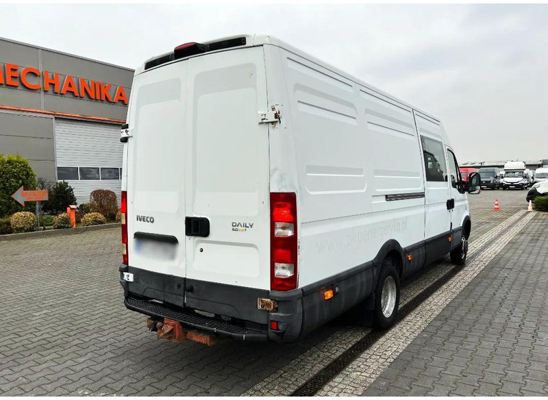 Iveco Daily 35C15 Furgon L4H2 Brygadówka 6-seater Doka Dubel Cabin - Furgons ar slēgtā virsbūve: foto 5 Iveco Daily 35C15 Furgon L4H2 Brygadówka 6-seater Doka Dubel Cabin - Furgons ar slēgtā virsbūve: foto 5