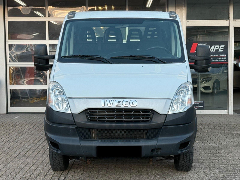 Iveco Daily 35C15 flatbed - Automašīna ar kravas platformu, Kravas-pasažieru furgons: foto 2 Iveco Daily 35C15 flatbed - Automašīna ar kravas platformu, Kravas-pasažieru furgons: foto 2