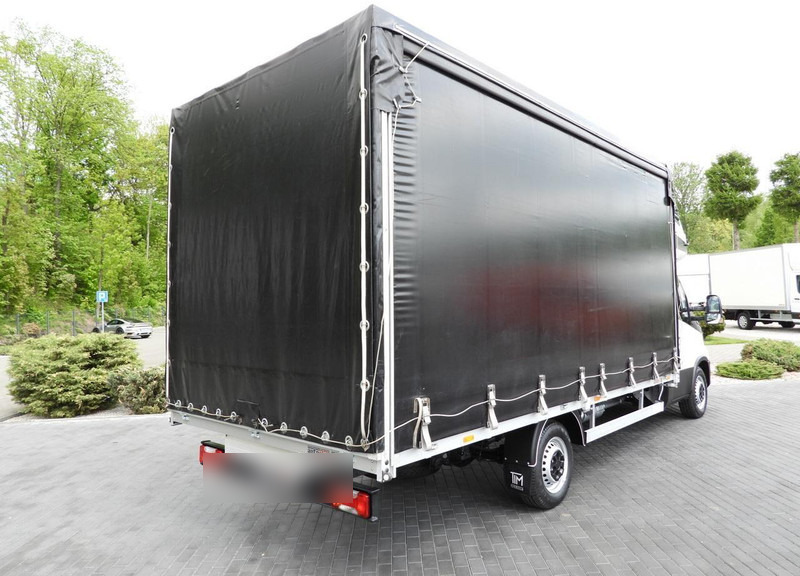 Iveco Daily 35S18 PLANDEKA 10 PALET WEBASTO TEMPOMAT KLIMATYZACJA 18 - Furgons ar tentu: foto 3 Iveco Daily 35S18 PLANDEKA 10 PALET WEBASTO TEMPOMAT KLIMATYZACJA 18 - Furgons ar tentu: foto 3