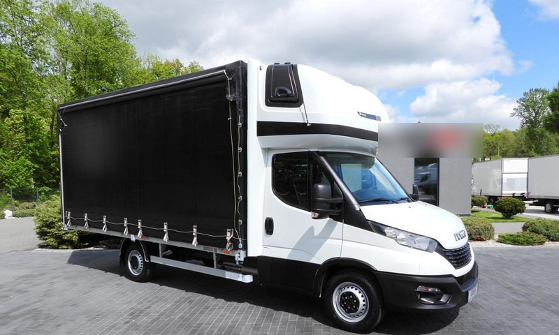 Iveco Daily 35S18 PLANDEKA 10 PALET WEBASTO TEMPOMAT KLIMATYZACJA 18 - Furgons ar tentu: foto 1 Iveco Daily 35S18 PLANDEKA 10 PALET WEBASTO TEMPOMAT KLIMATYZACJA 18 - Furgons ar tentu: foto 1