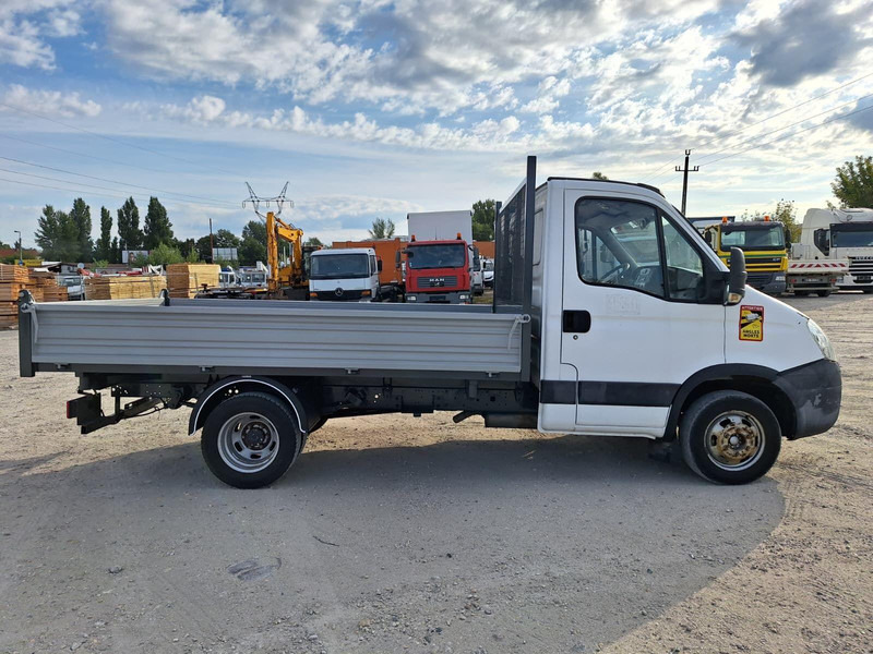 Iveco Daily 50 C 15 - 3 sided Tipper - Kravas automašīna pašizgāzējs: foto 4 Iveco Daily 50 C 15 - 3 sided Tipper - Kravas automašīna pašizgāzējs: foto 4