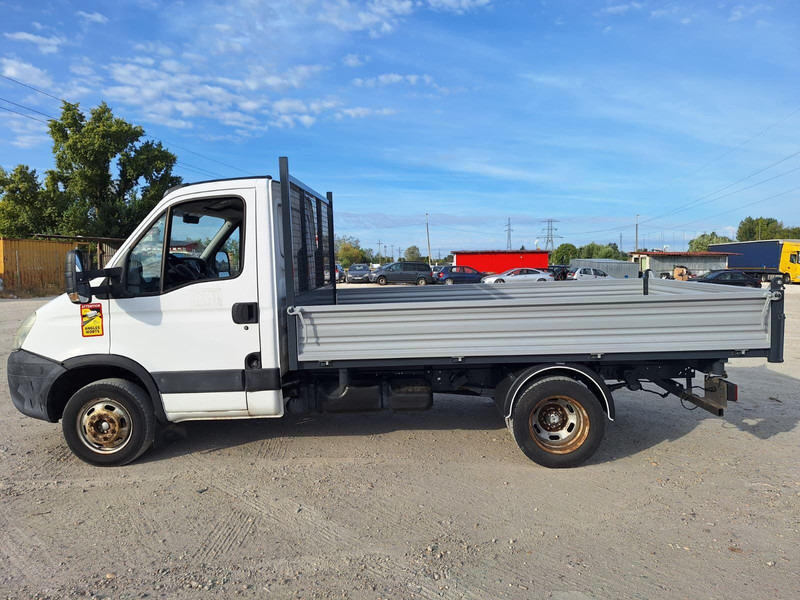 Iveco Daily 50 C 15 - 3 sided Tipper - Kravas automašīna pašizgāzējs: foto 5 Iveco Daily 50 C 15 - 3 sided Tipper - Kravas automašīna pašizgāzējs: foto 5