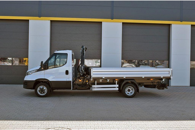 Iveco Daily 50C21H 3 way tipper + crane Hiab T-CLX 029 - Kravas automašīna pašizgāzējs, Kravas auto ar manipulatoru: foto 1 Iveco Daily 50C21H 3 way tipper + crane Hiab T-CLX 029 - Kravas automašīna pašizgāzējs, Kravas auto ar manipulatoru: foto 1