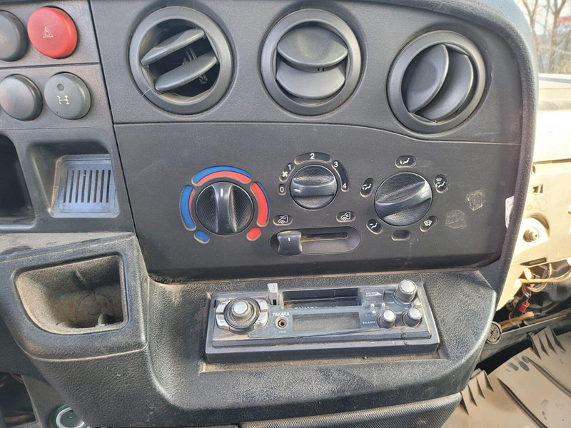 Kravas automašīna pašizgāzējs Iveco Daily 65 C 17 3 sided tipper 6,5t: foto 18 Kravas automašīna pašizgāzējs Iveco Daily 65 C 17 3 sided tipper 6,5t: foto 18