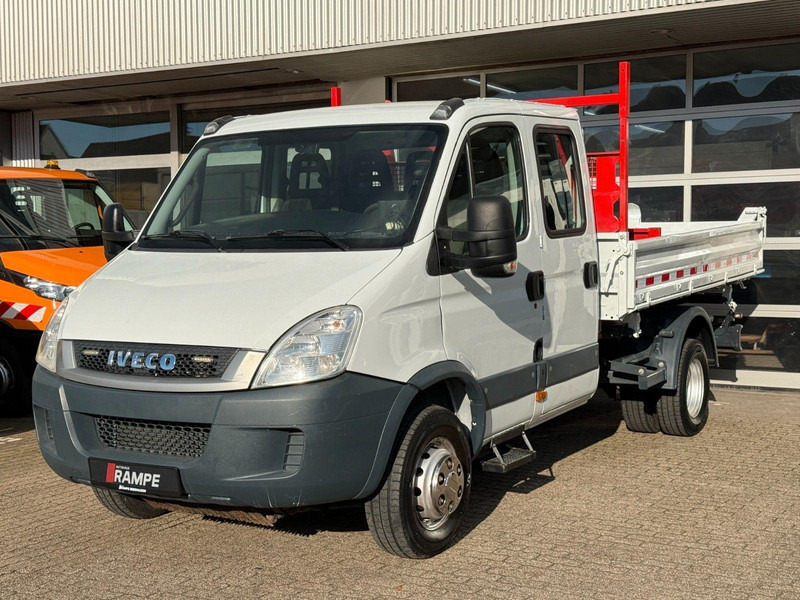 Iveco Daily 70C17 Doka Three sided M Tipper + Crane - Kravas automašīna pašizgāzējs, Kravas auto ar manipulatoru: foto 3 Iveco Daily 70C17 Doka Three sided M Tipper + Crane - Kravas automašīna pašizgāzējs, Kravas auto ar manipulatoru: foto 3