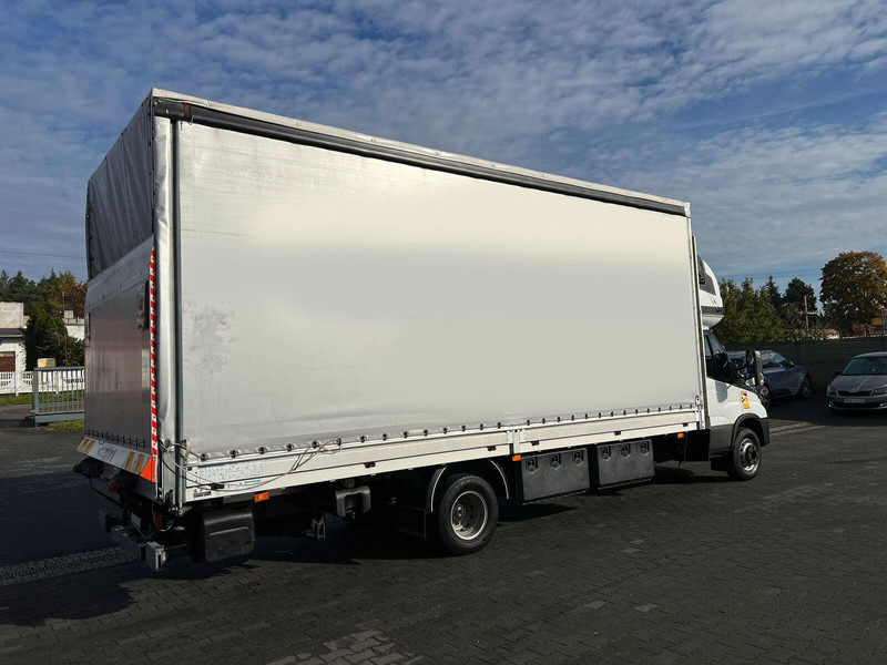 Iveco Daily 72C18 70C18 CURTAINE TILT+LIFT 1.HAND LED FULL OPTION - Kravas automašīna ar tentu: foto 5 Iveco Daily 72C18 70C18 CURTAINE TILT+LIFT 1.HAND LED FULL OPTION - Kravas automašīna ar tentu: foto 5
