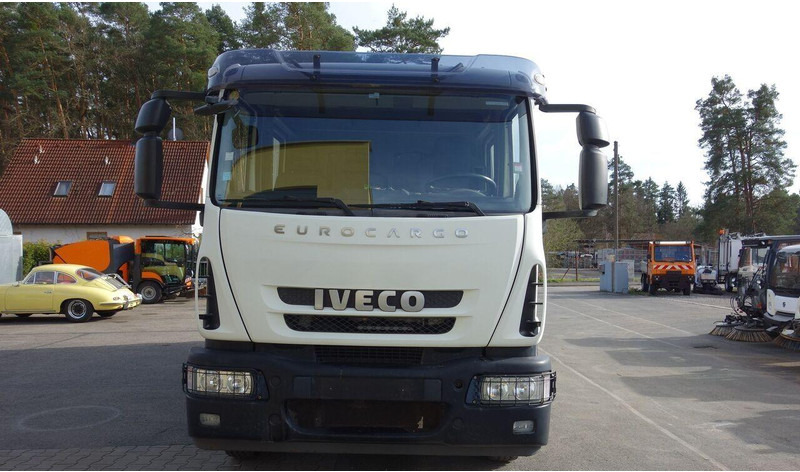 Iveco Eurocargo 120E225 - Workshop truck - Tirdzniecības kravas automašīna: foto 2 Iveco Eurocargo 120E225 - Workshop truck - Tirdzniecības kravas automašīna: foto 2